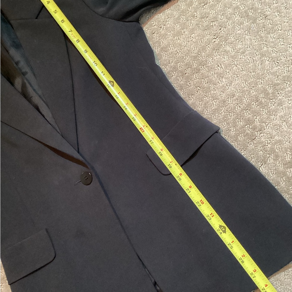 Laundry By Shelli Segal Black Tailored One Button Blazer, faux pockets, size 8 - Picture 5 of 10